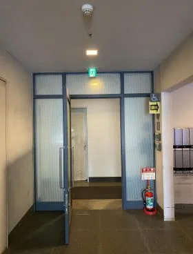 マルイト銀座第3ビルの外観