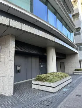 七十七銀座ビルの外観