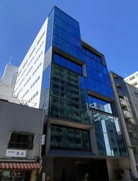 神城ビルの外観
