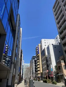 神城ビルの外観