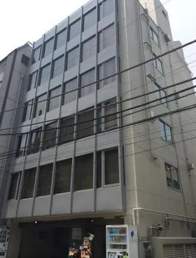 第1東英ビルの外観