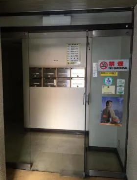 第1東英ビルの外観