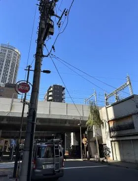 クリスタルビルの外観
