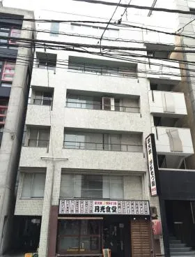 ディーキューブビルの外観