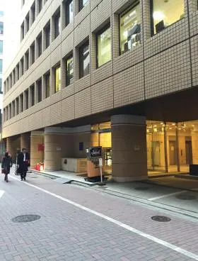 銀座Bビル(山口興産銀座B)の外観