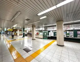 都営新宿線「岩本町駅」