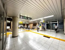 都営新宿線「岩本町駅」