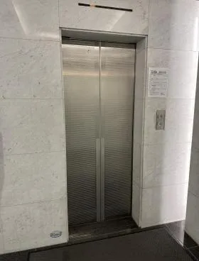 Daiwa神田美倉町ビルの外観