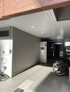 ハローオフィス秋葉原(岩本町)ビルの外観