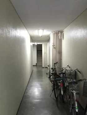 神田広栄ビルの外観