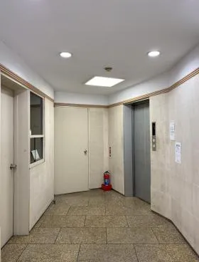 翔和神田ビルの外観