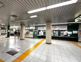 都営新宿線「岩本町駅」