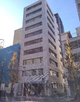 東京雄星の外観