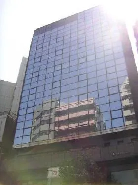 若林ビルの外観