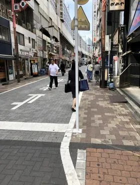 ATビルの外観