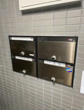 アヤティカビルの外観