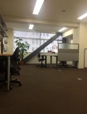ビジョンオフィス神田(神田パークプラザ)ビルの外観