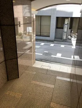 神田NYビルの外観