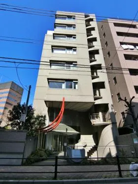 日暮里コミュニティビルの外観