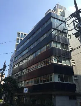 下平ビルの外観