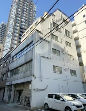 金子ビルの外観