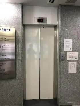 アルカディア上野ビルの外観