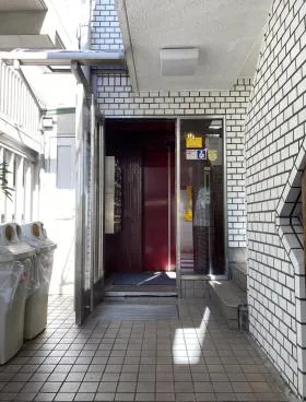 梨本ビルの外観