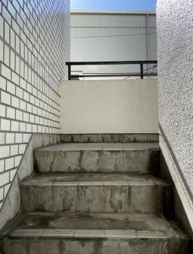 梨本ビルの外観