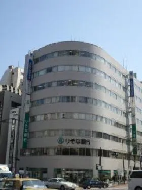 りそな九段ビルの外観