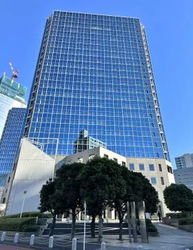 シーバンスS館の外観