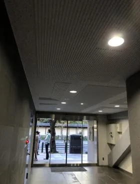 川内ビルの外観