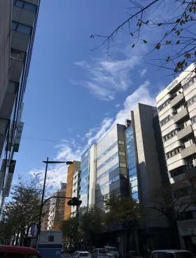 川内ビルの外観