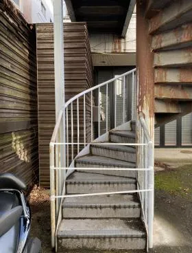 ハヤカワ三番町ビルの外観