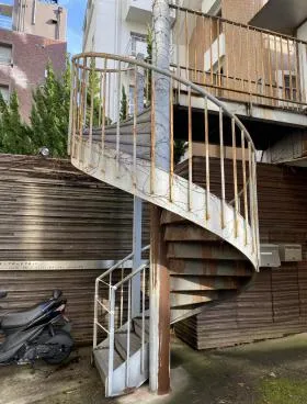 ハヤカワ三番町ビルの外観