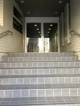 一番町法眼坂ビルの外観