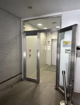 Box’R Akibaの外観