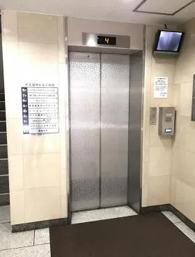 第8田中ビルの外観