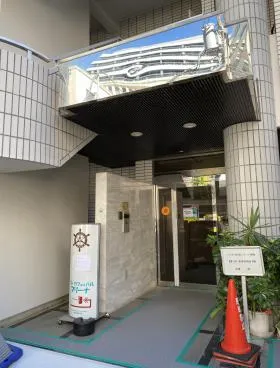 麹町高善ビルの外観