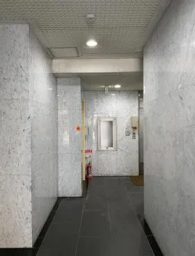 隼町MTビルの外観