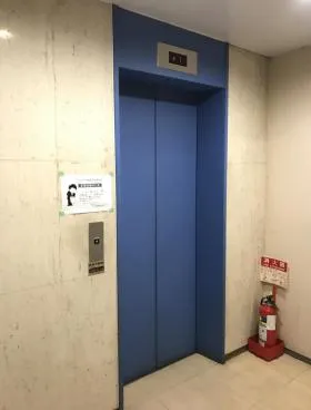 プリンス通りビルの外観