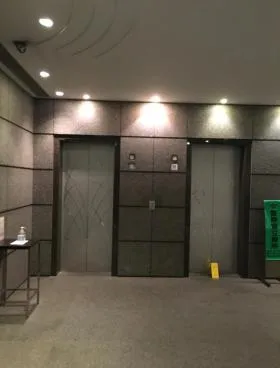 泉館紀尾井町ビルの外観