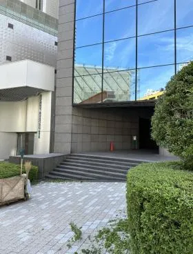 泉館紀尾井町ビルの外観