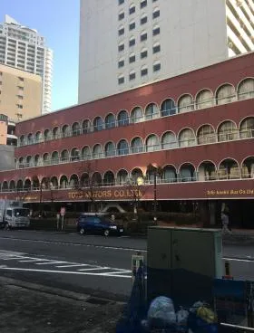 東都自動車ビルの外観