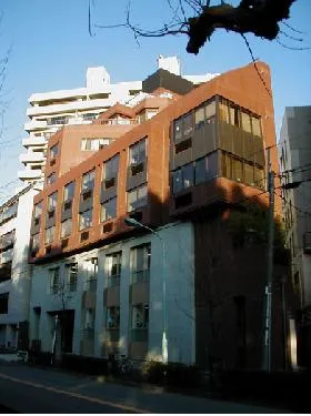 KIZUNA EASTの外観