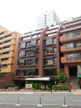 麹町アネックスビルの外観