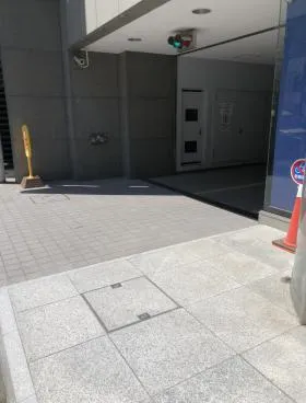 ミクニビルの外観