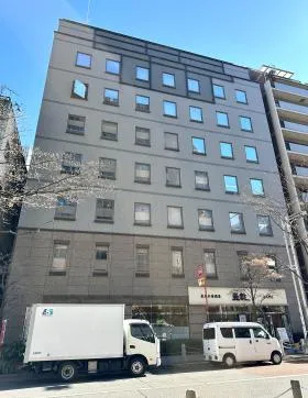 サクセス芝大門ビルの外観