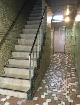 今井ビルの外観