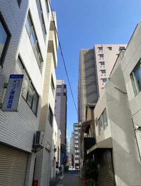 東京美宝会館ビルの外観