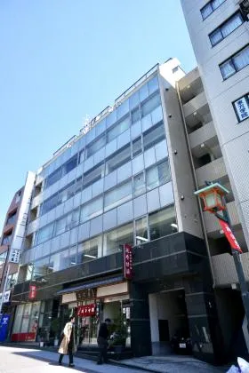 綾部ビルの外観